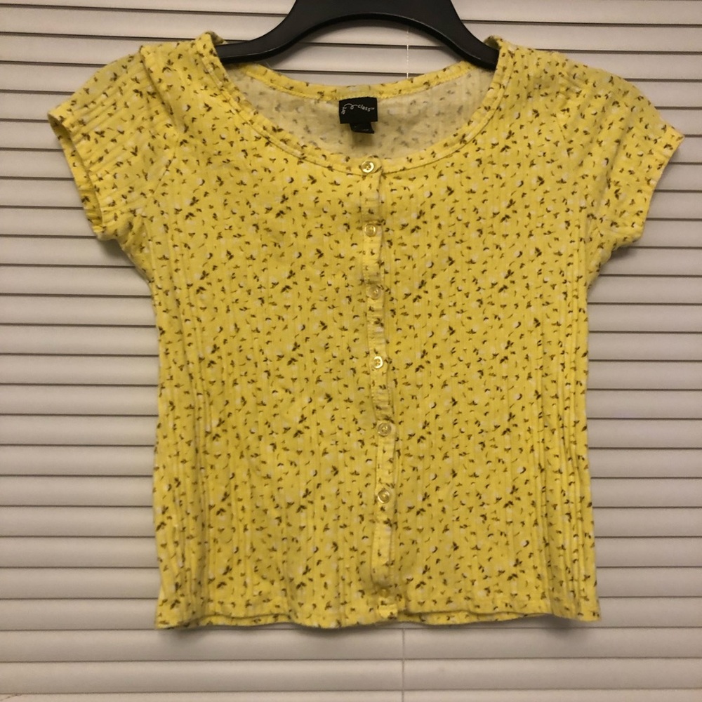 crop top